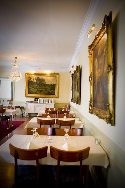 Insjoens Hotell Экстерьер фото